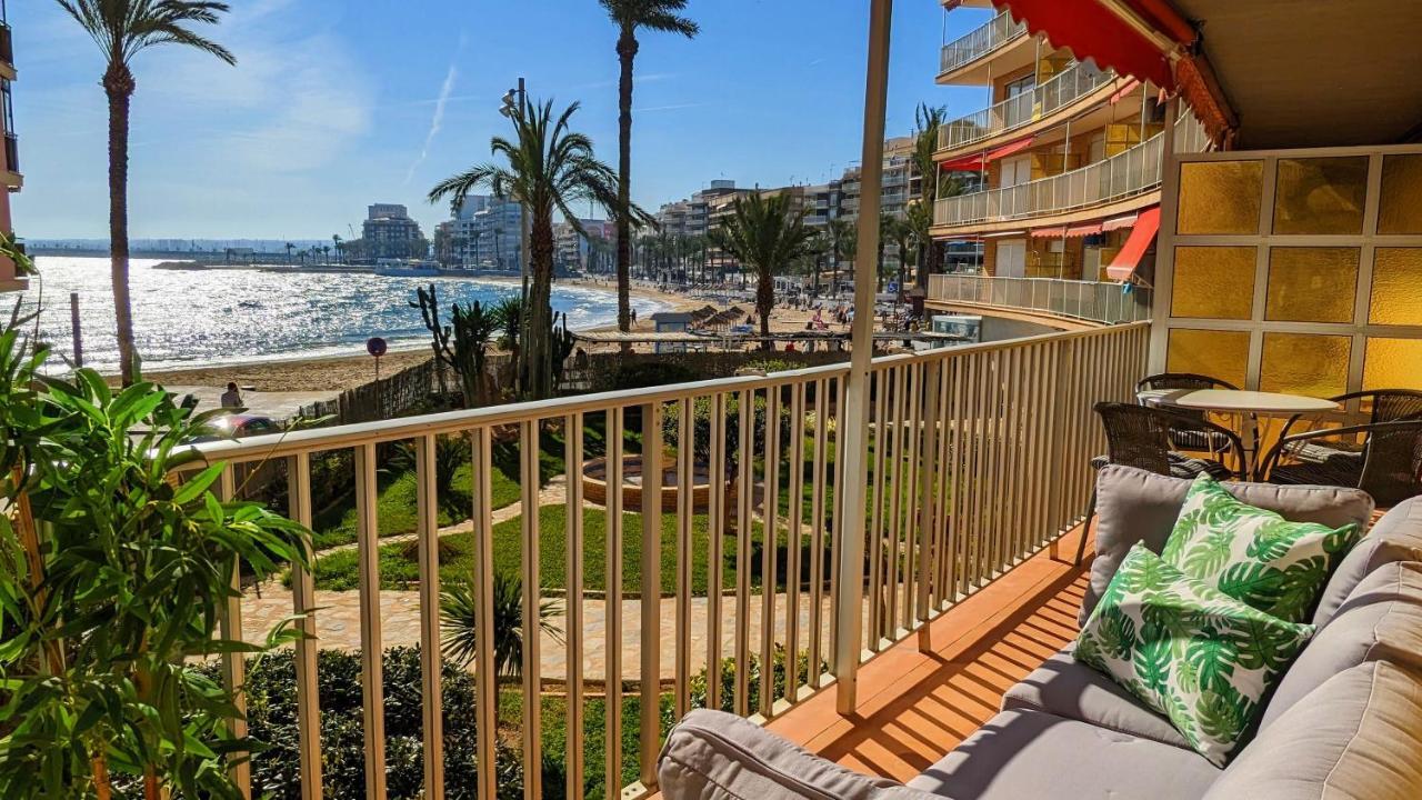 Garden Beach Apartment Torrevieja Ngoại thất bức ảnh