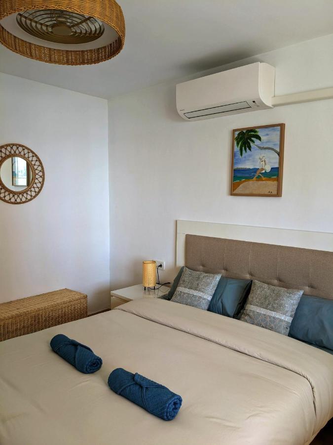 Garden Beach Apartment Torrevieja Ngoại thất bức ảnh