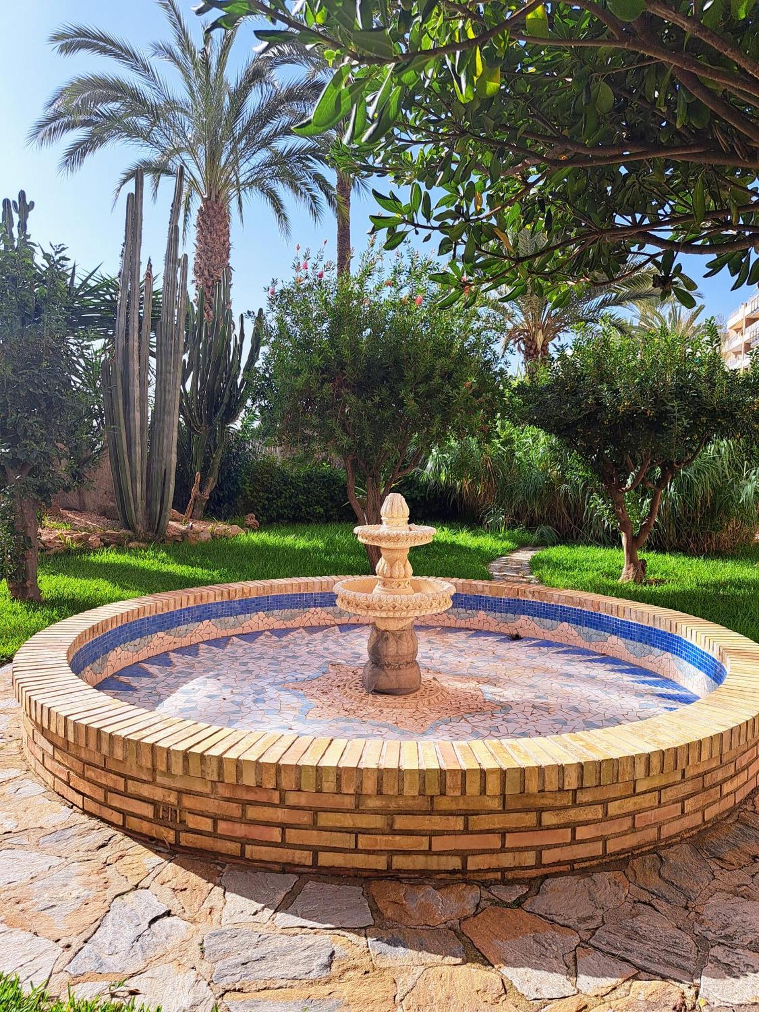 Garden Beach Apartment Torrevieja Ngoại thất bức ảnh